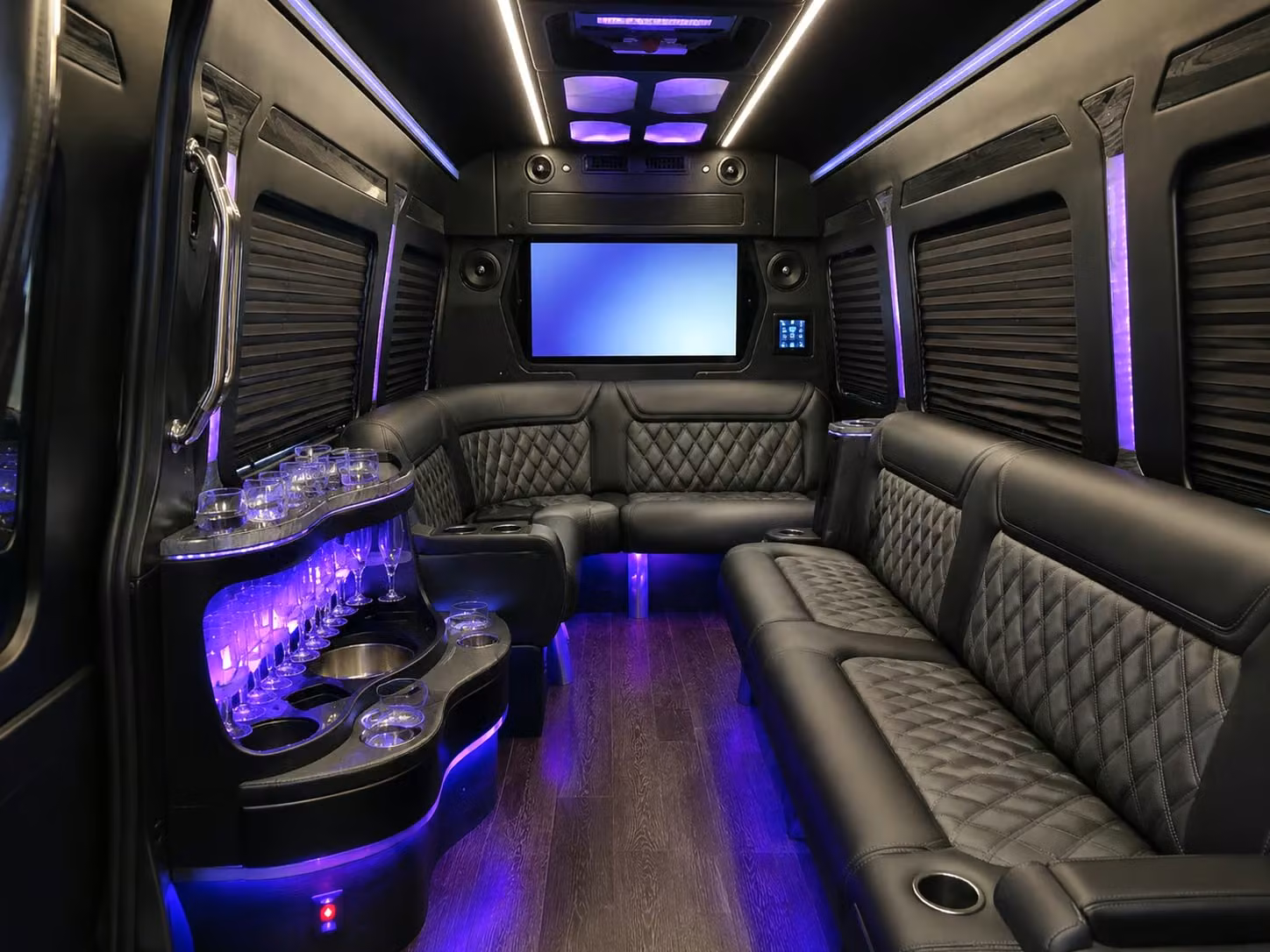 odessacharterbus com will help you arrange sports team and academic competition transportation in odessa